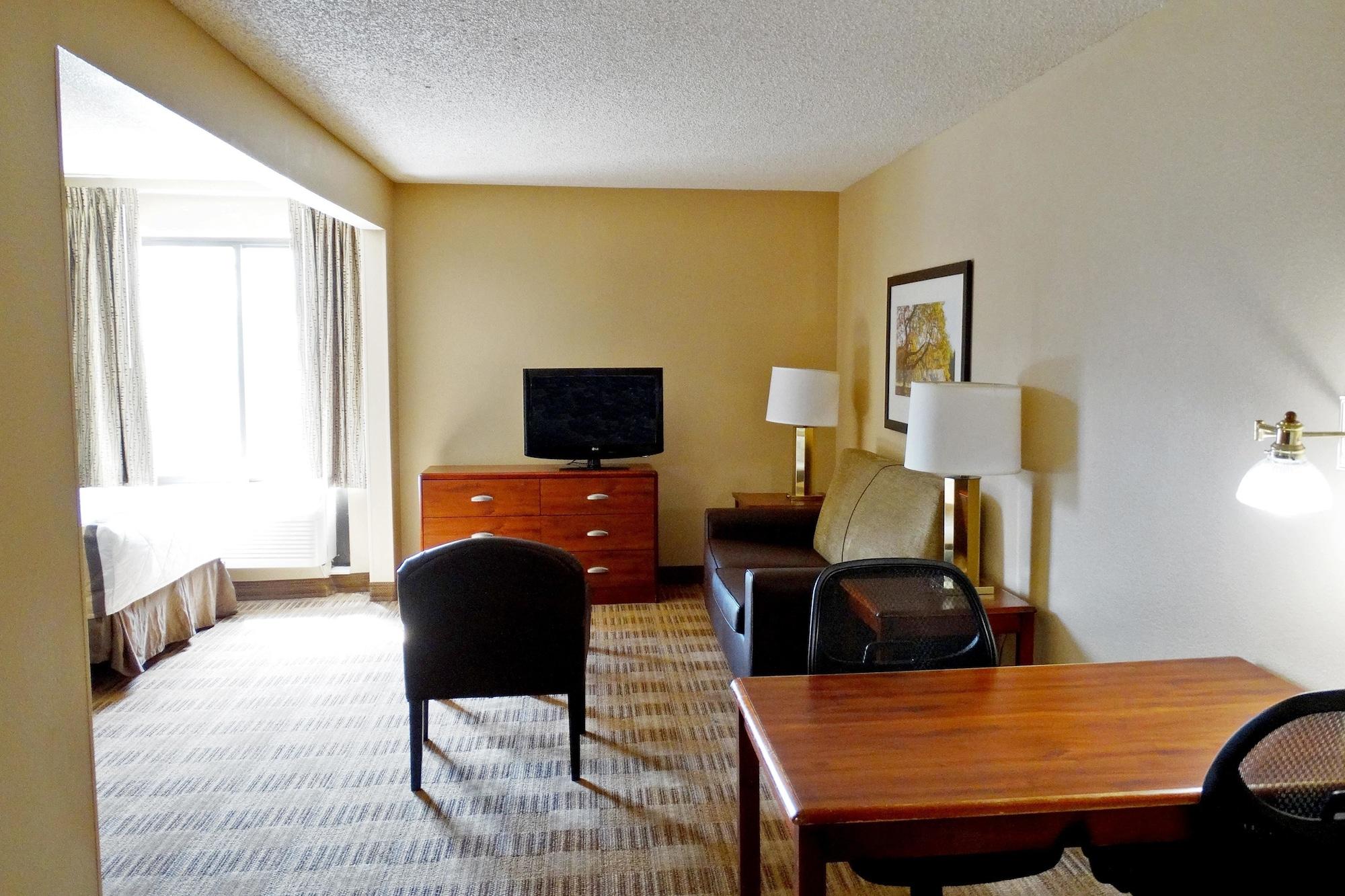 Extended Stay America Select Suites - Madison - Old Sauk Rd Екстер'єр фото