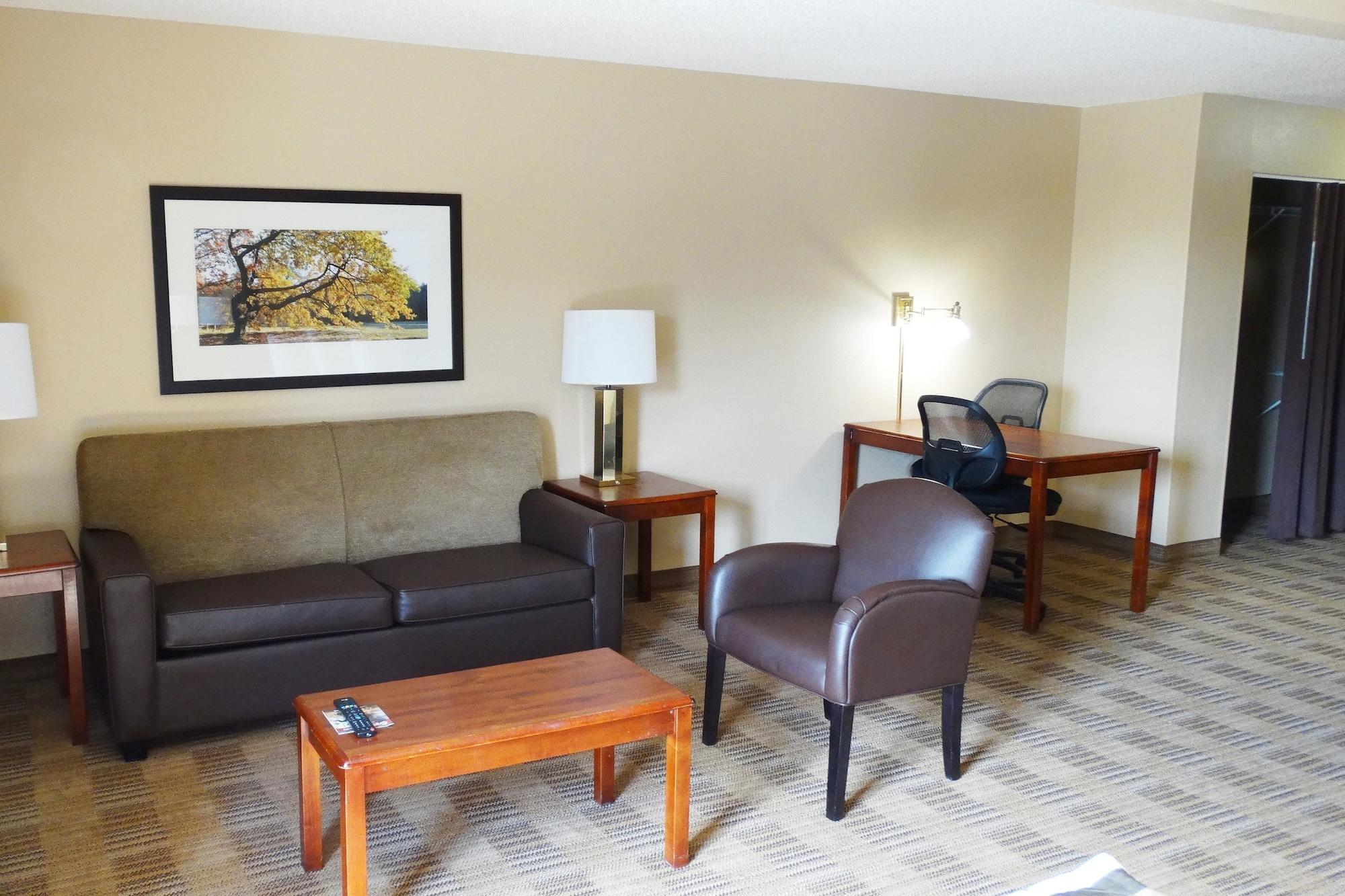 Extended Stay America Select Suites - Madison - Old Sauk Rd Екстер'єр фото