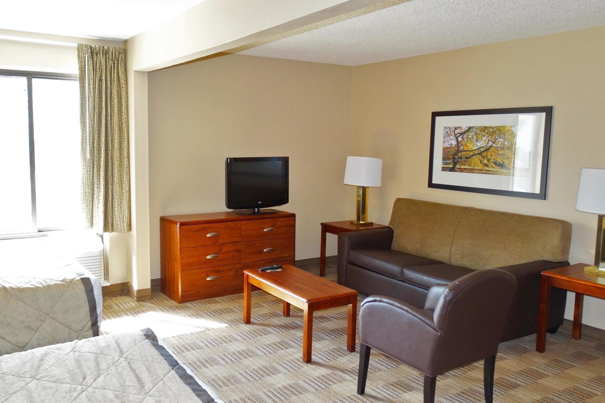 Extended Stay America Select Suites - Madison - Old Sauk Rd Екстер'єр фото