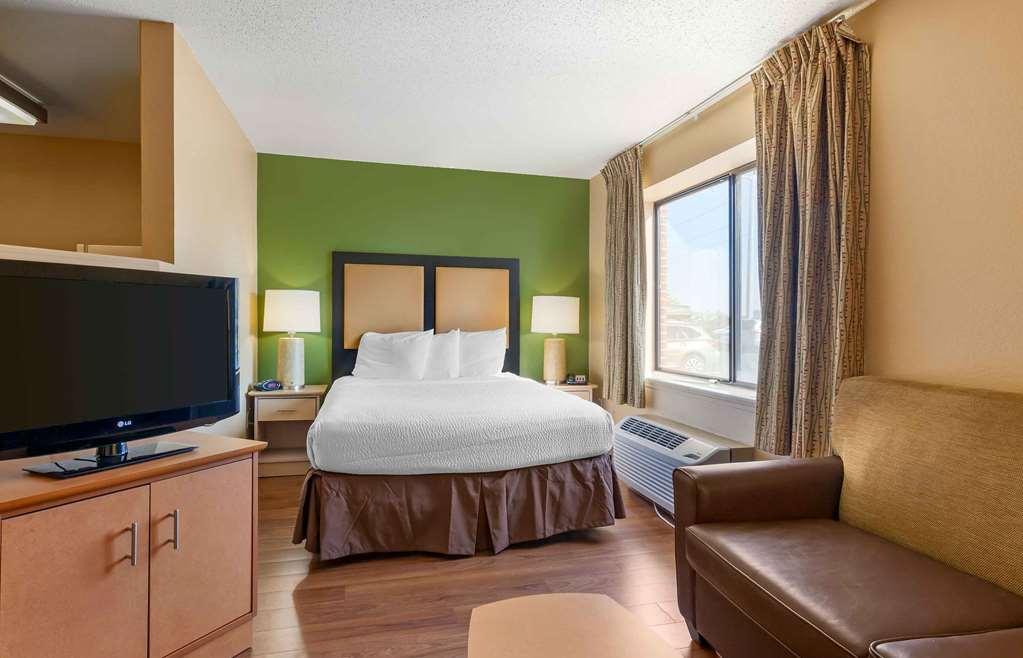 Extended Stay America Select Suites - Madison - Old Sauk Rd Номер фото