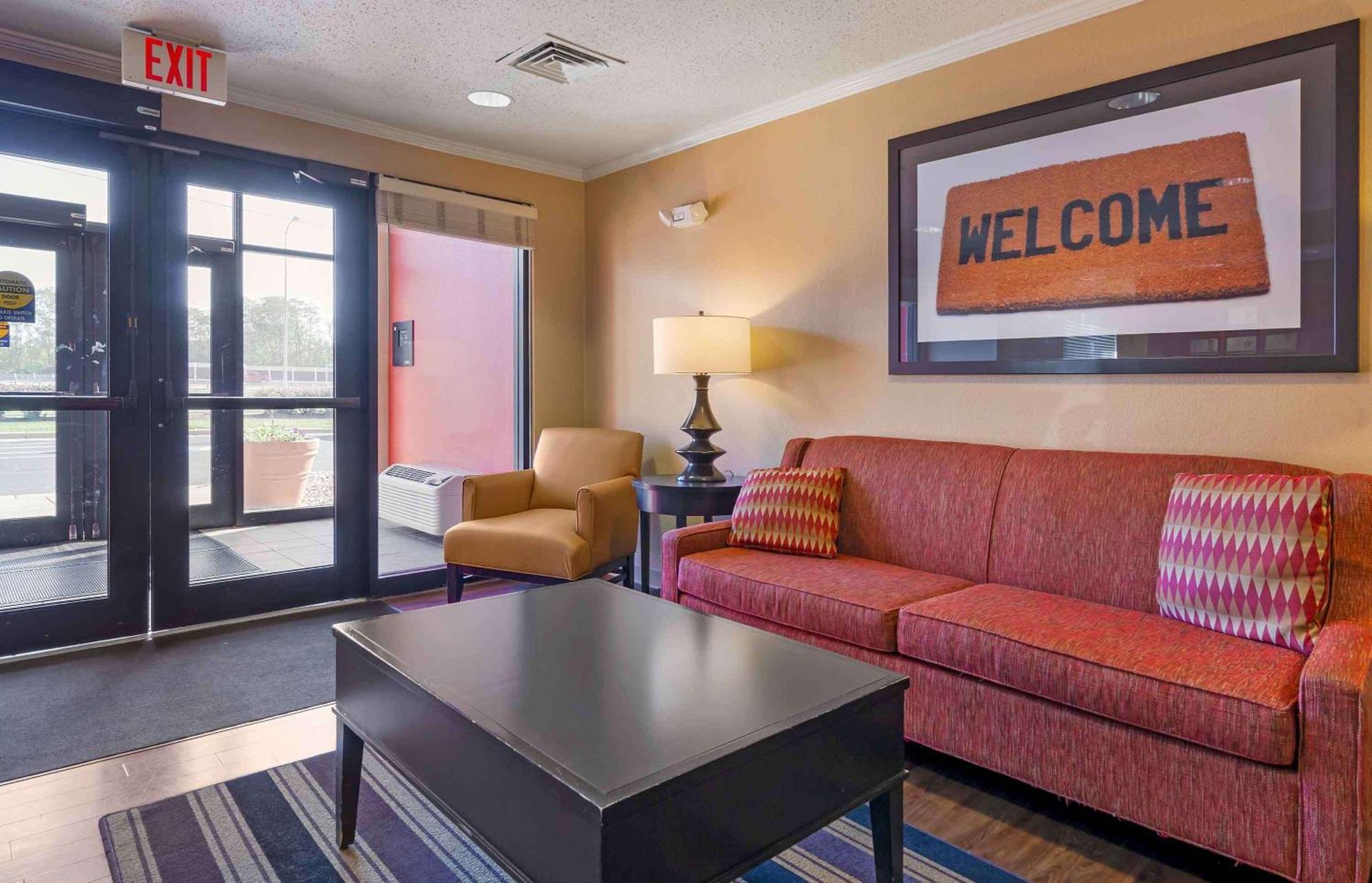 Extended Stay America Select Suites - Madison - Old Sauk Rd Екстер'єр фото