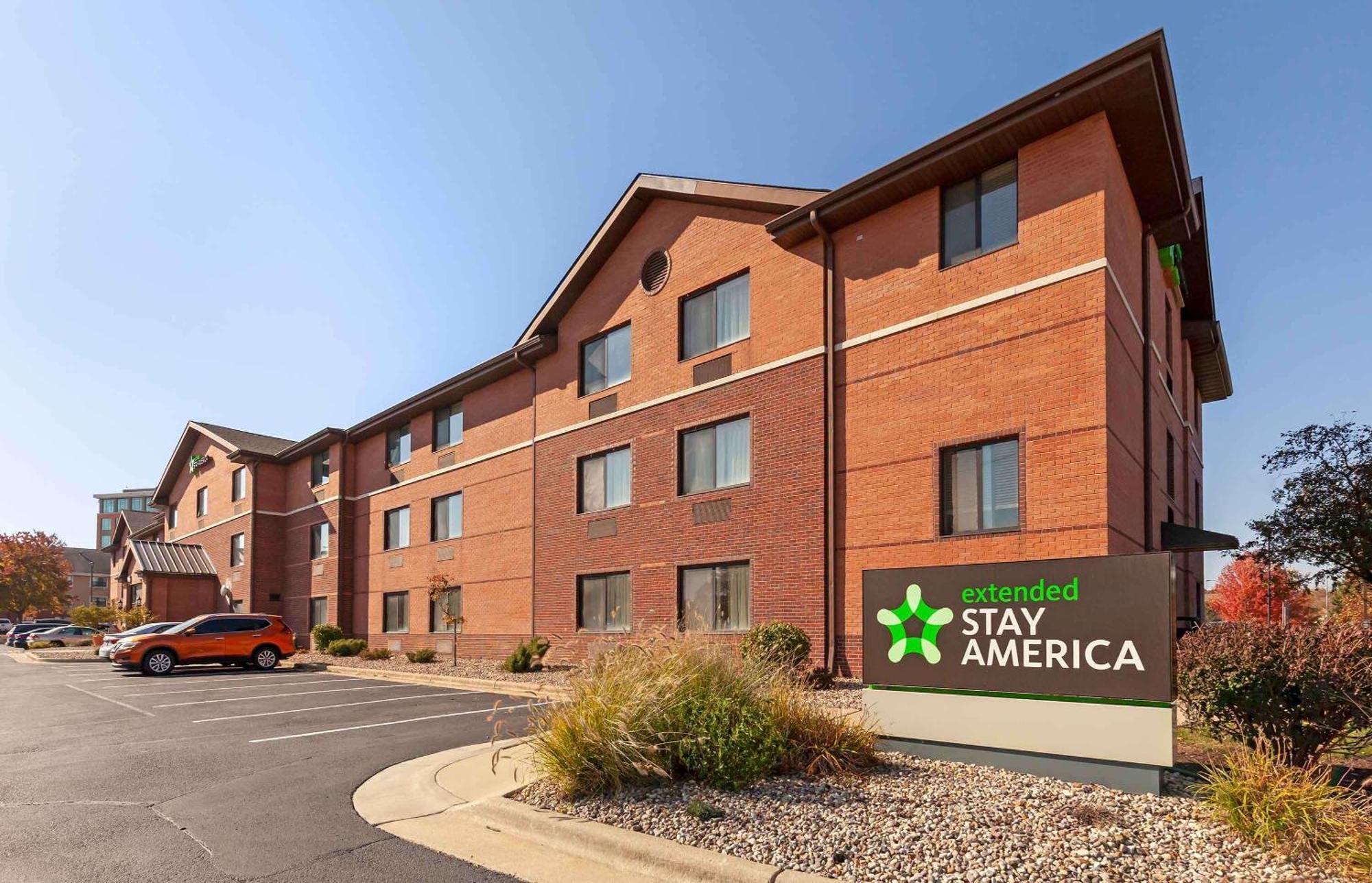 Extended Stay America Select Suites - Madison - Old Sauk Rd Екстер'єр фото